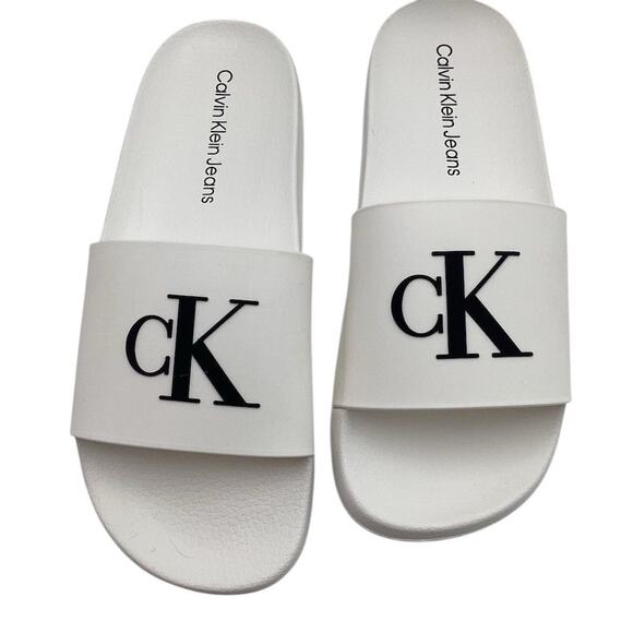Calvin Klein Unisex Slide Sandals White Size 10M Casual Summer - Picture 2 of 7
